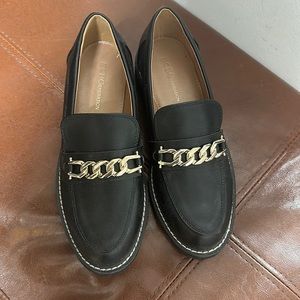 BCBG loafers size 7
